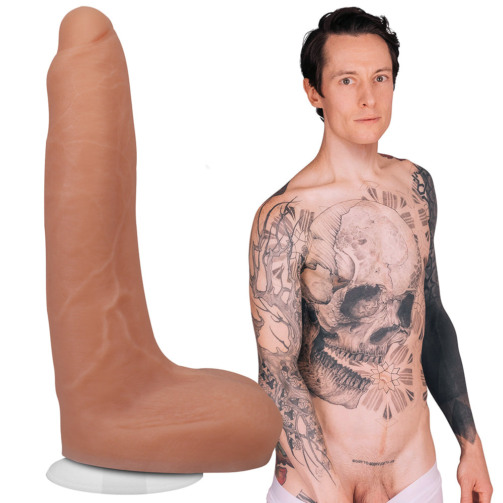 Signature Cocks Owen Gray 9 inches TRUSKYN Silicone Dildo with Vac-U-Lock Suction Cup
