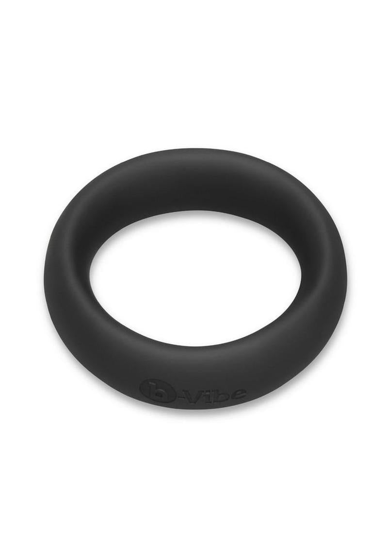 B-Vibe Snug Ring Silicone Cock Ring 45 mm Black on a white background, featuring a smooth and seamless design.