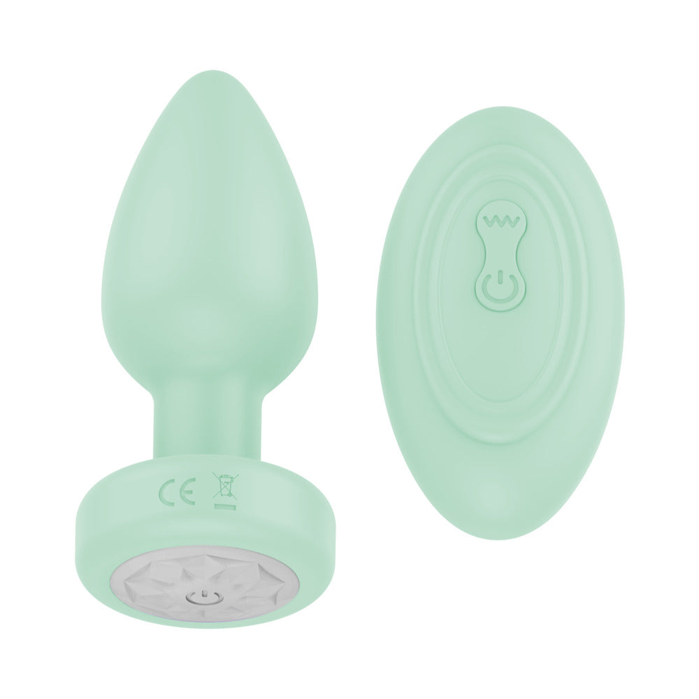 Luv Inc Pr17: Vibrating Plug with Remote Green