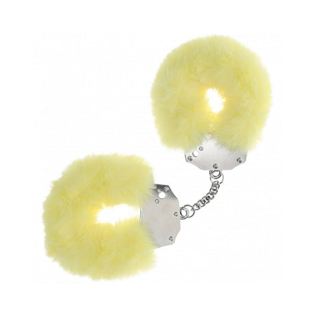 Ouch Heavy-Duty Fluffy Handcuffs Yellow with soft yellow fur and silver chain for playful intimacy.