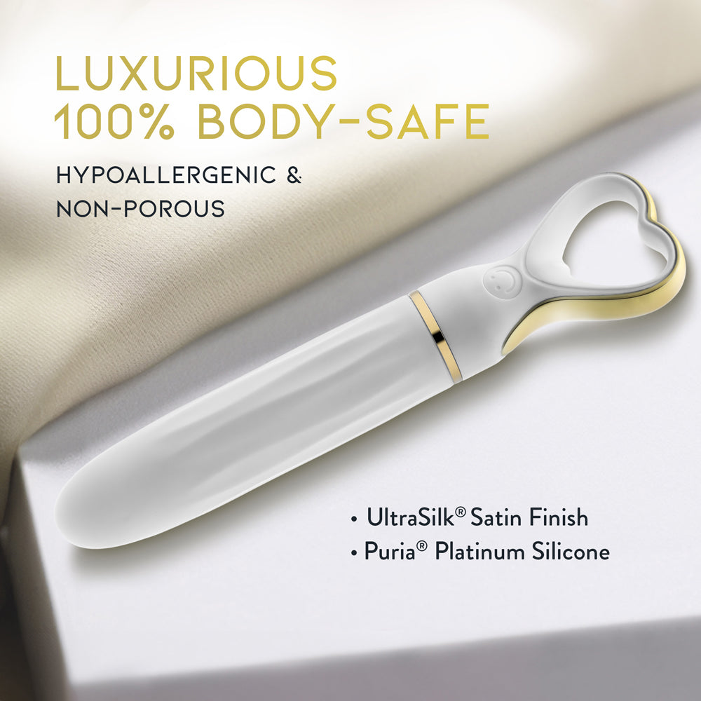 Delice Heartthrob White Bouquet