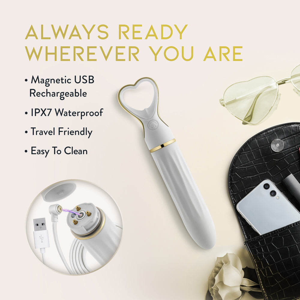 Delice Heartthrob White Bouquet