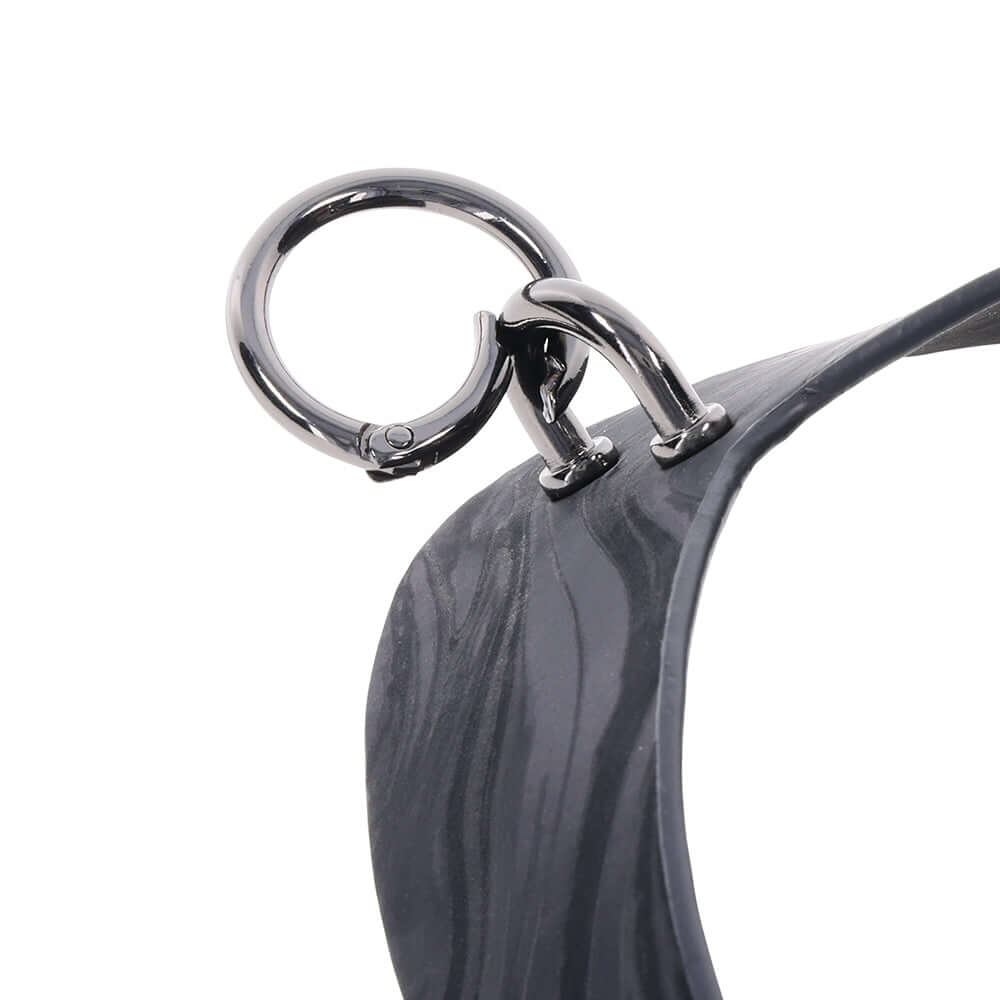 Sportsheets Velvet Noir Collar & Removable Clamps