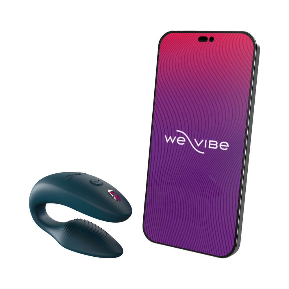 We-Vibe Sync 2 Remote Control Couples Vibrator Green Velvet and smartphone for app control.