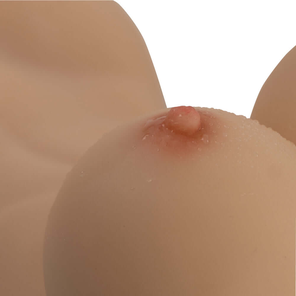 Close-up of Camtoyz Raw Torso Transexual Rupol Piel Clara Beige, highlighting realistic skin texture and detail.