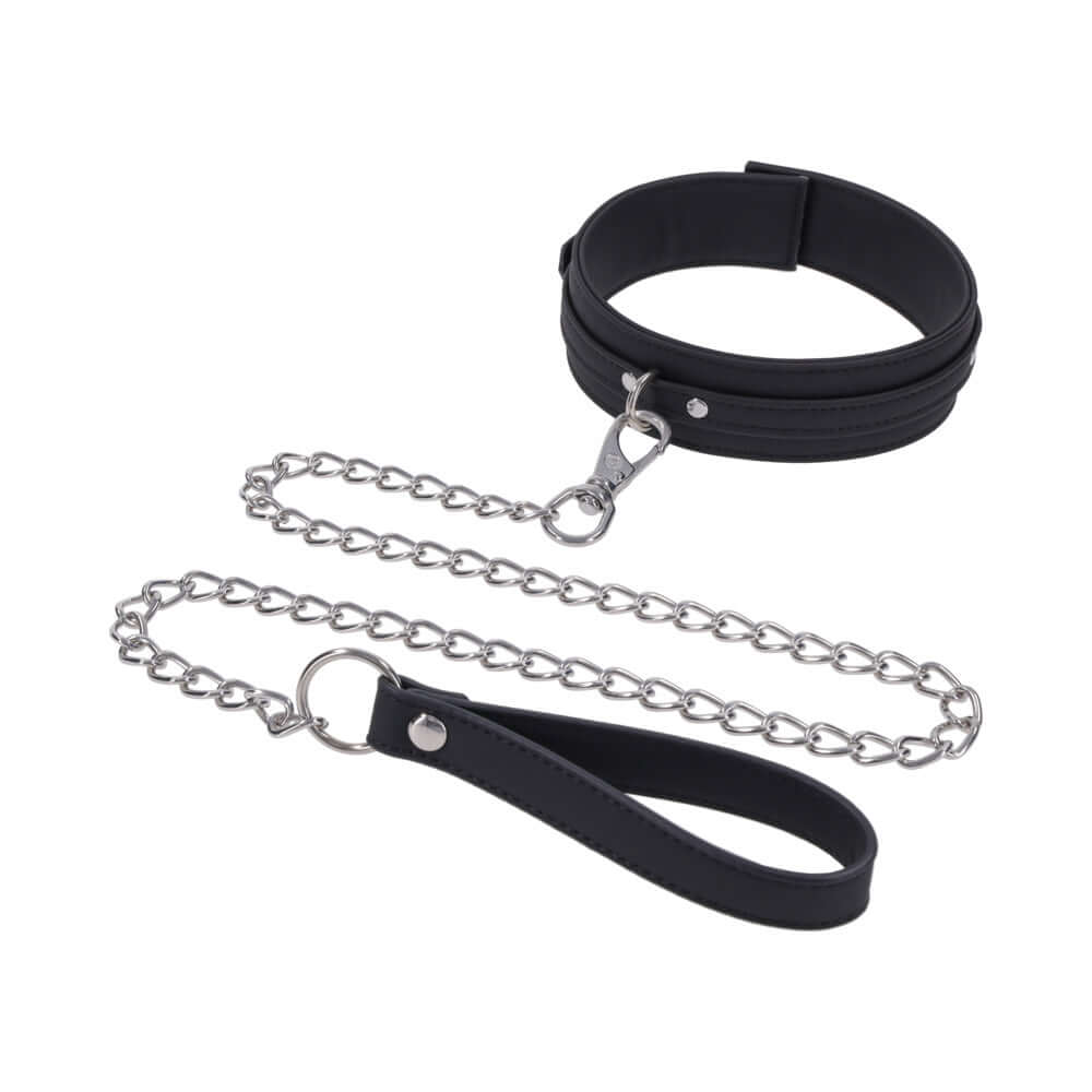 Sportsheets Signature Midnight Muse Collar & Leash with soft silicone collar and detachable chain leash.