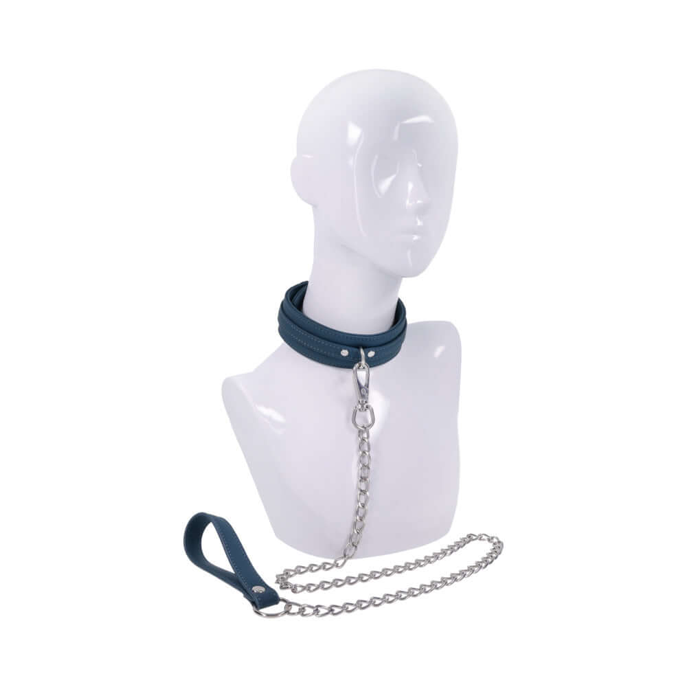 Sportsheets Signature Twilight Tease Collar & Leash on a mannequin showcasing its elegant design and silver hardware.