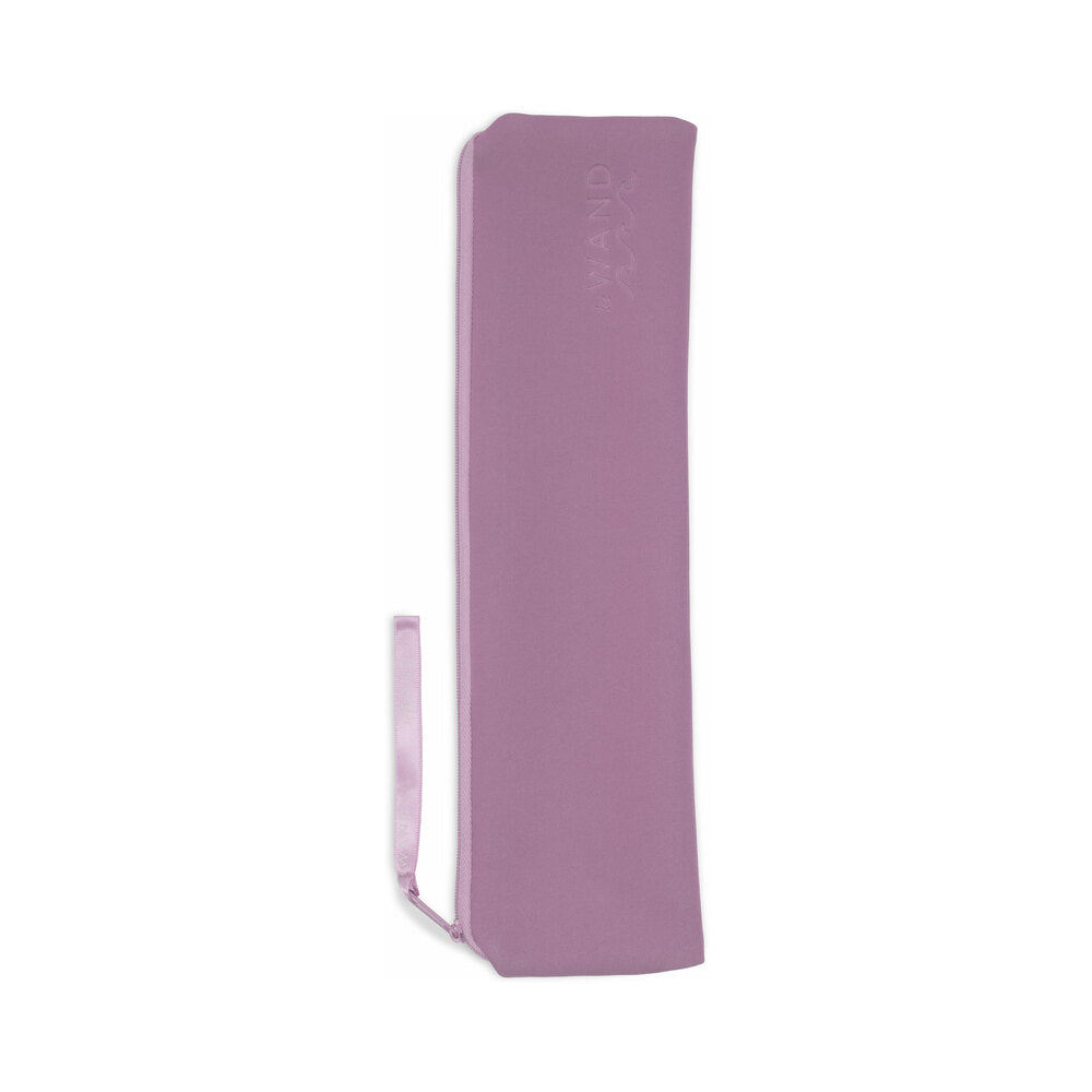 Le Wand Dive Submersible Vibrating Massager Lavender protective case in soft lavender fabric.