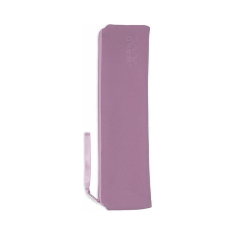 Le Wand Dive Submersible Vibrating Massager Lavender protective case in soft lavender fabric.