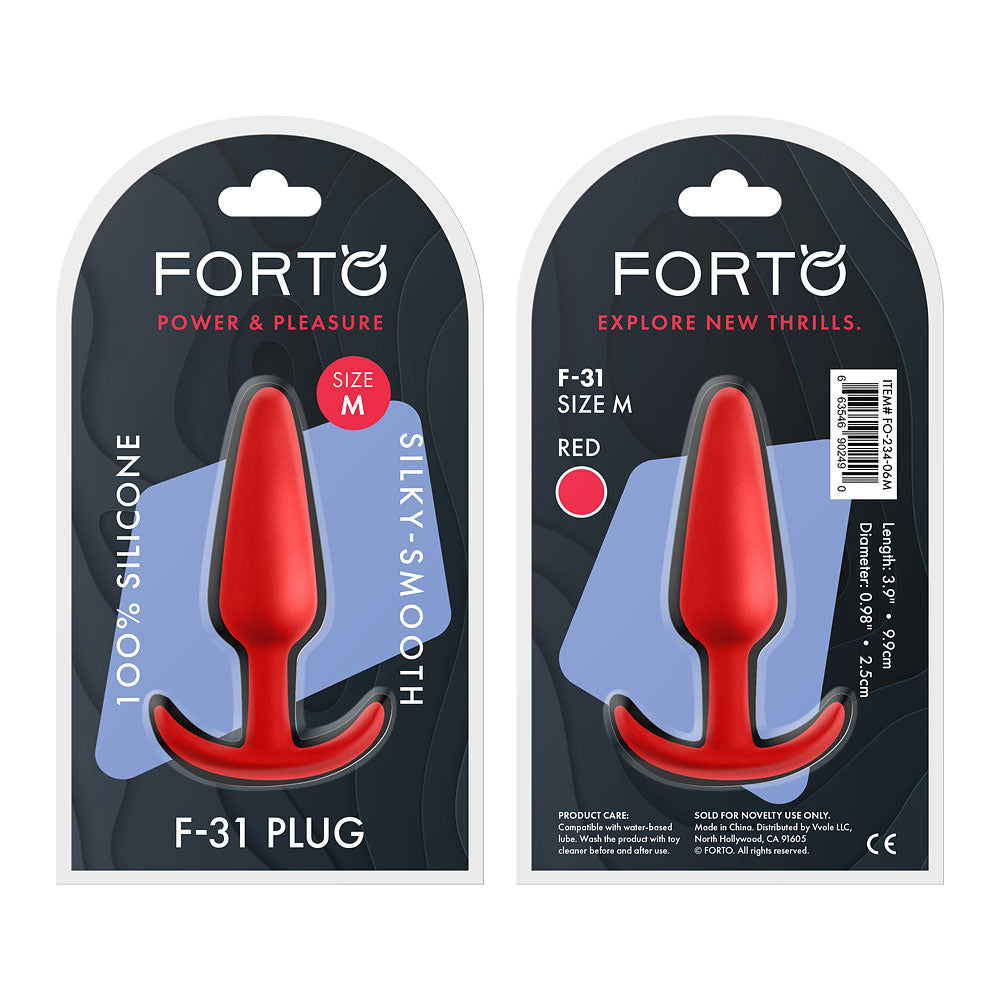 Forto F-31 100 Silicone Plug Medium Red packaging showcasing its silicone smooth design.