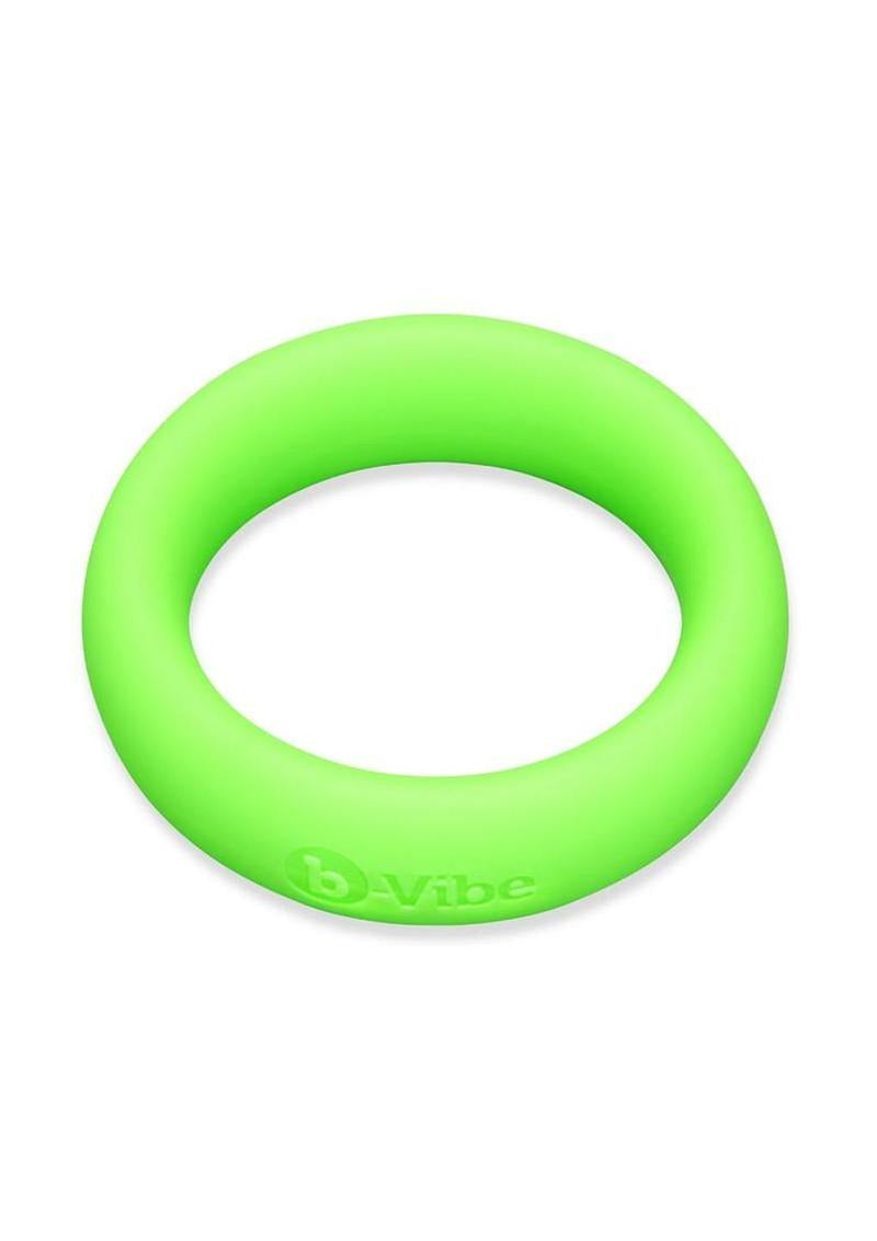 B-Vibe Snug Ring Silicone Cock Ring 45 mm Green showcasing a smooth, durable, and comfortable design.