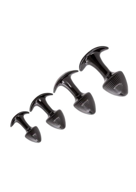 Walk Around Trainer Plugs 4 Pack Black featuring four tapered black anal training plugs for comfortable exploration.