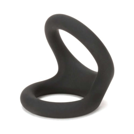 Prowler RED Tri-O Silicone Ring Black features a flexible triple-ring design for enhanced support and stimulation.