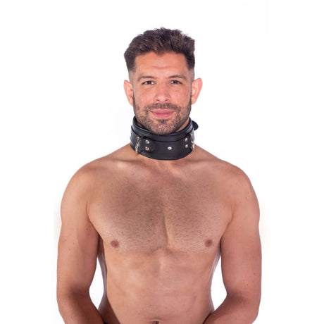 Man wearing Prowler RED Leather Lockable Collar S M with a confident expression, showcasing stylish restraint play.