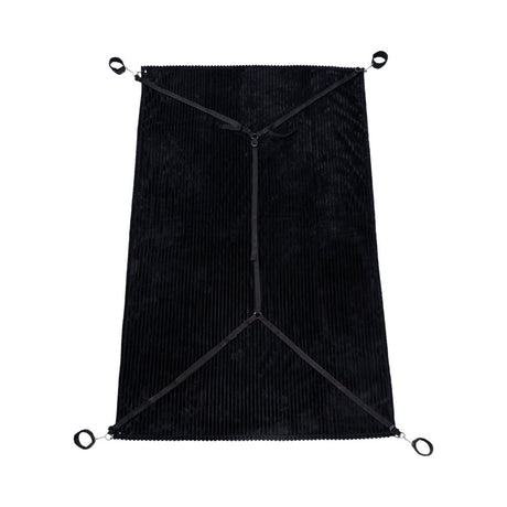 Sportsheets Signature Waterproof Blanket featuring a plush ribbed texture and four grommets for secure use.