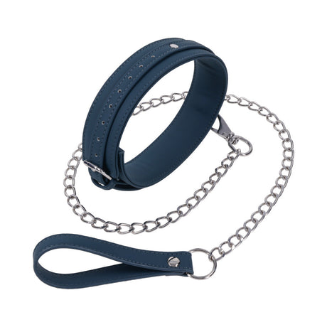Sportsheets Signature Twilight Tease Collar & Leash in soft silicone with chain for stylish comfort and control.