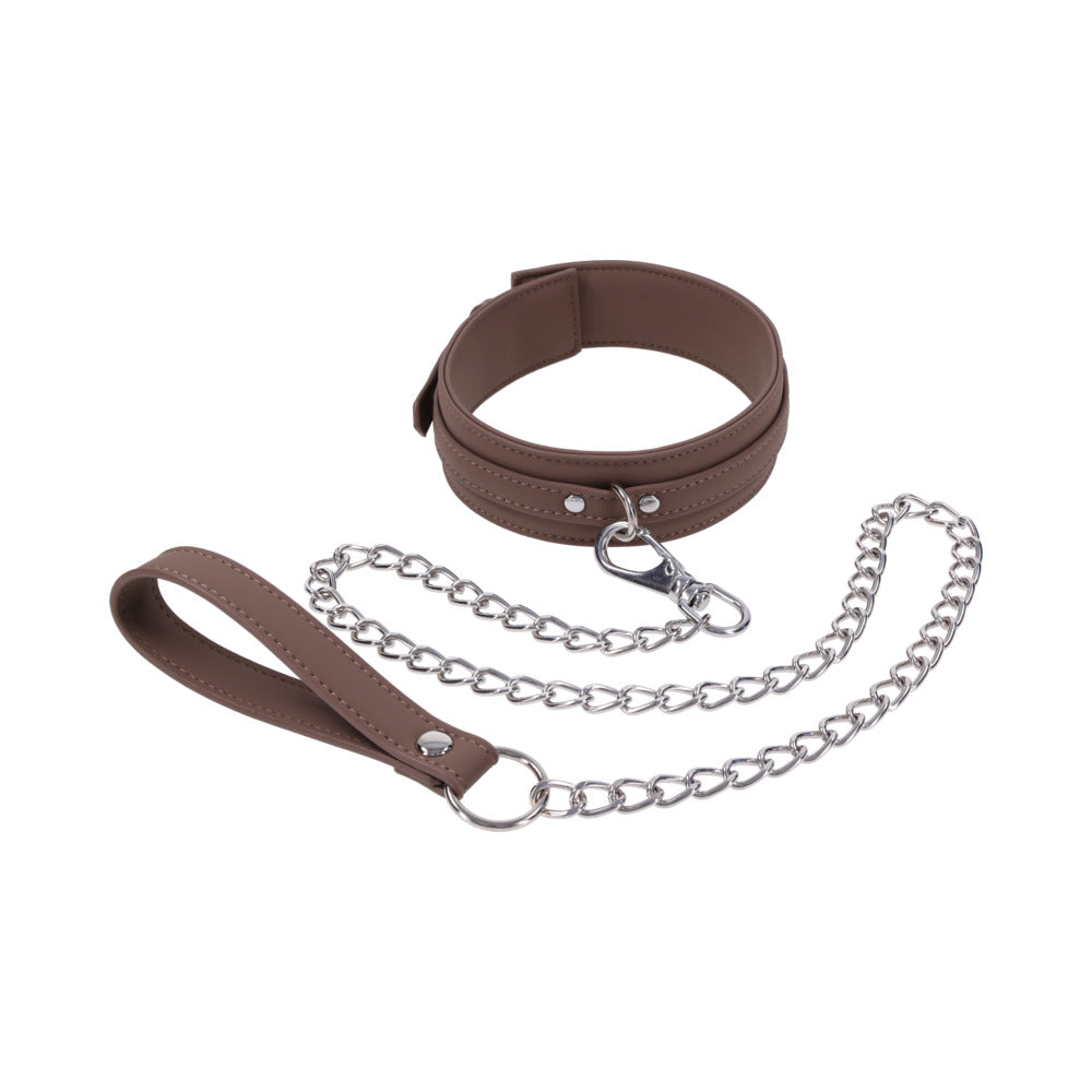 Sportsheets Signature Dawn Dream Collar & Leash in soft brown with silver hardware and chain for stylish play.