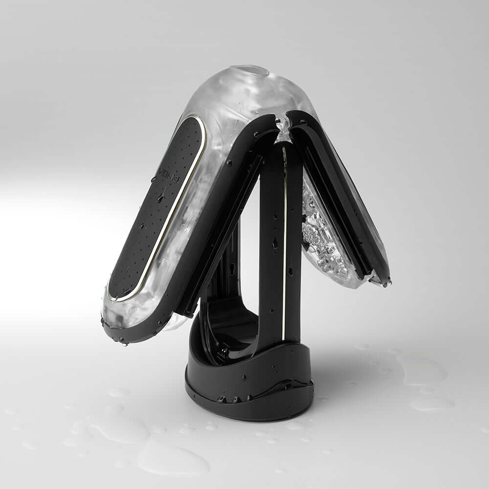 Tenga Flip Zero Vibrating Stroker Black