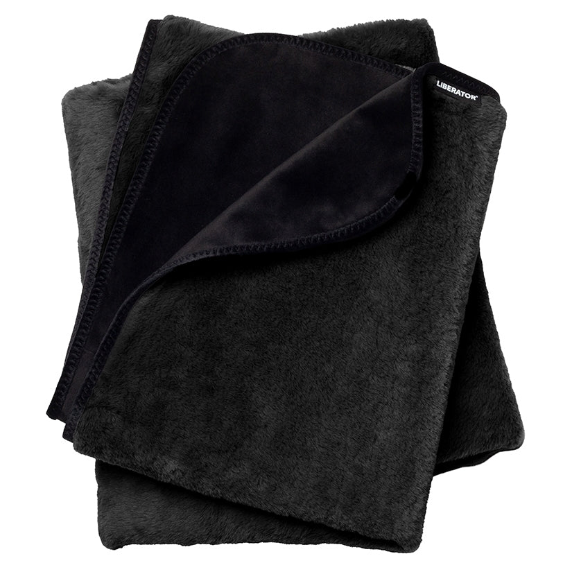 Liberator Fascinator Fur Throw Queen Black showcasing luxurious faux fur with a plush surface and satin backing.