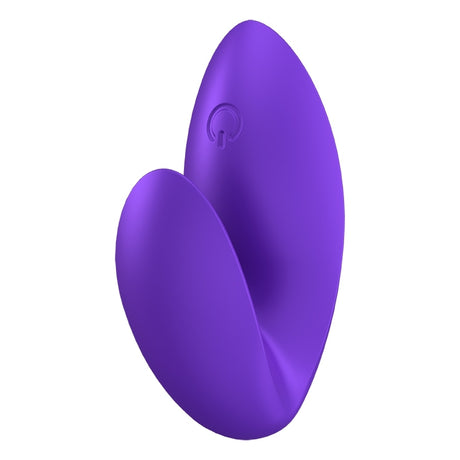 Satisfyer Love Riot Finger Vibrator Purple designed for intense clitoral stimulation and comfortable grip.