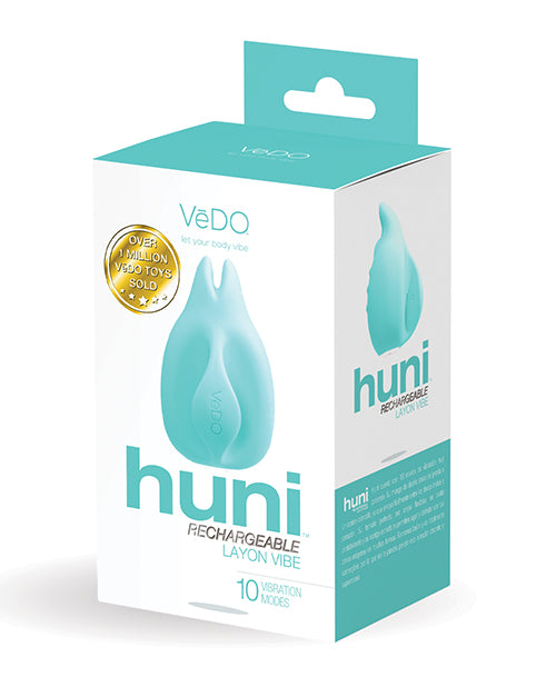 Vedo Huni Rechargeable Finger Vibe Turquoise packaging showcasing its design and features.